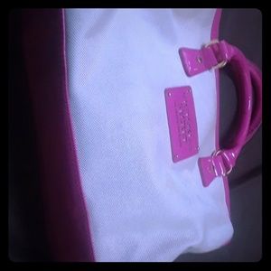 I am selling a bag